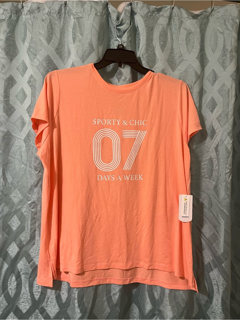 Women’s Size 1X Xersion Coral T shirt. NWT